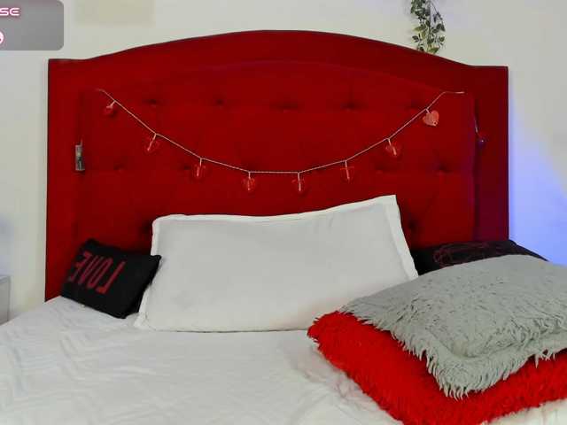 ashley-hot-01 live cam on BongaCams