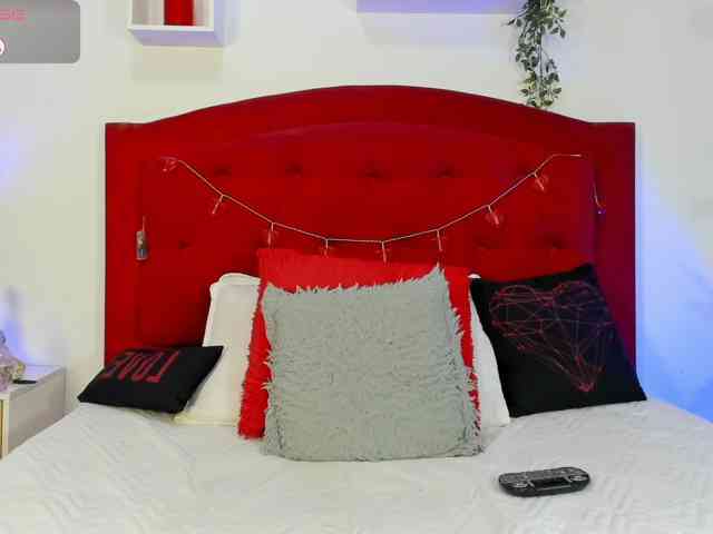 ashley-hot-01