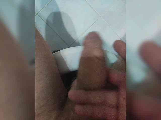 Artem-547 Sex Cam Show