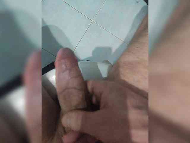 Artem-547 Sex Cam Show