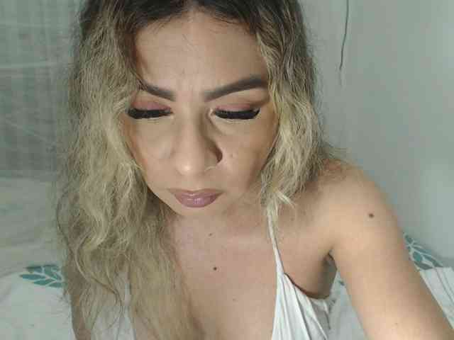 vicodollts Sex Cam Show