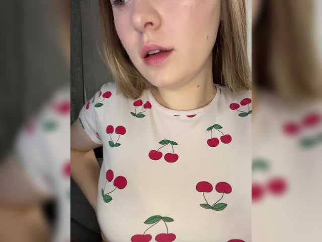 -Dirty-Bitch live cam on BongaCams