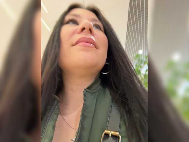  -Dirty-Bitch chat room