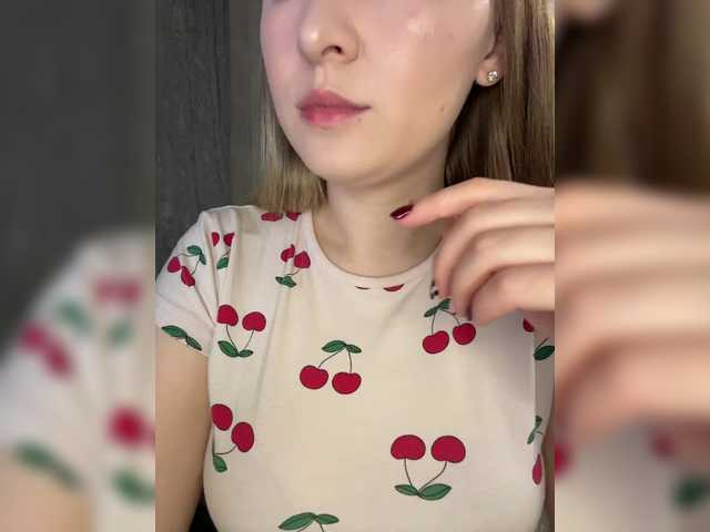 AlinaRay live webcam show