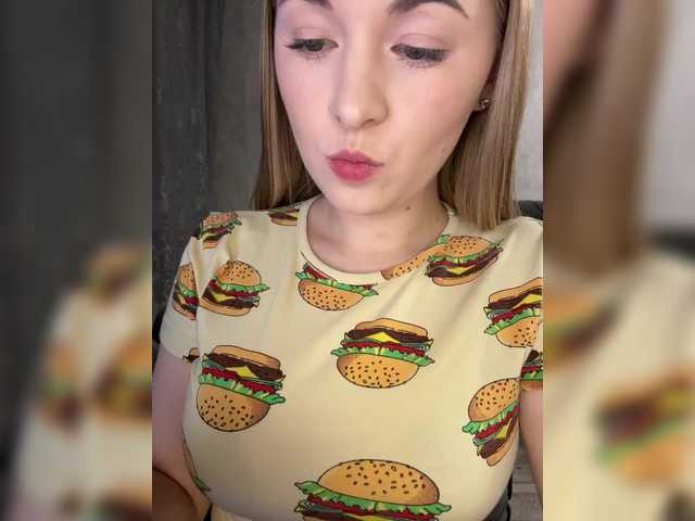 -Dirty-Bitch live cam on BongaCams