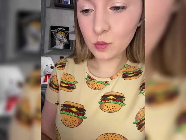 -Dirty-Bitch, live now on BongaCams
