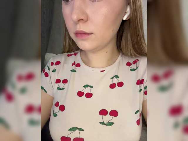 -Dirty-Bitch live cam on BongaCams