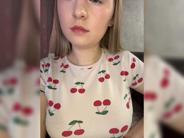 -Dirty-Bitch live cam on BongaCams
