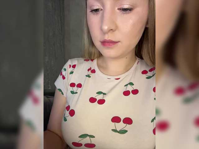 AlinaRay live webcam show