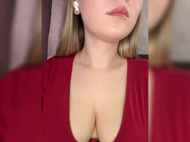 -Dirty-Bitch live cam on BongaCams