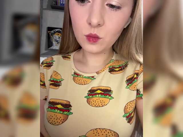 -Dirty-Bitch live cam on BongaCams