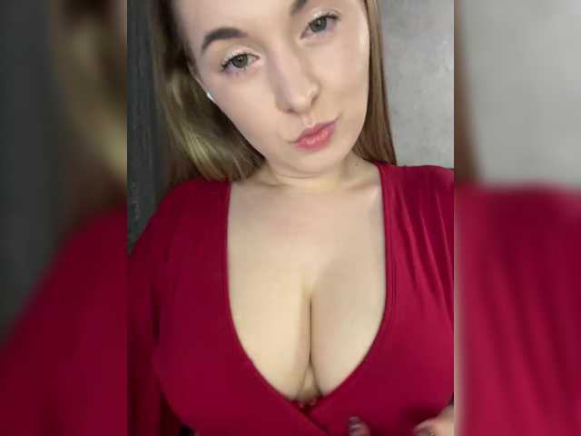 AlinaRay live cam