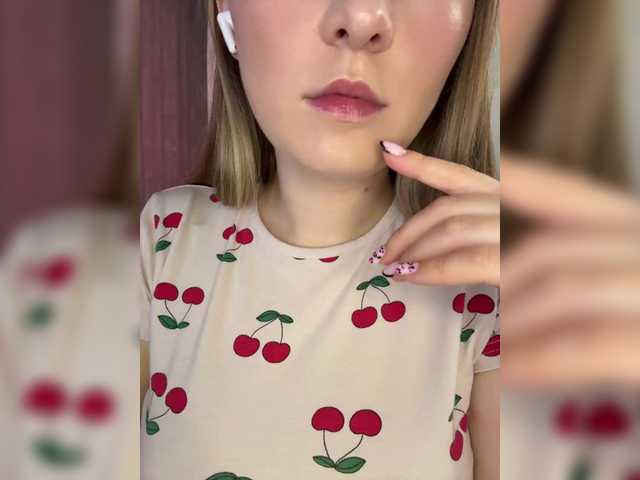 -Dirty-Bitch live cam on BongaCams