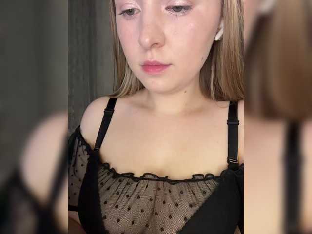 -Dirty-Bitch live cam on BongaCams