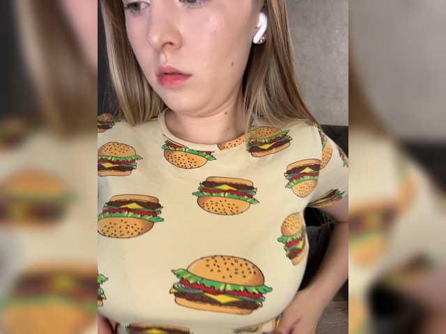 AlinaRay live webcam show