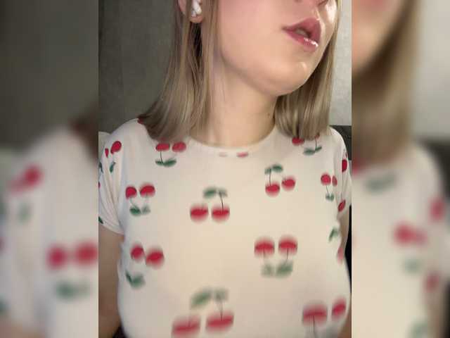 -Dirty-Bitch live cam on BongaCams