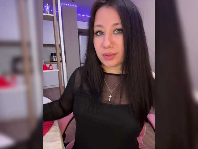 -Dirty-Bitch's BongaCams show and profile