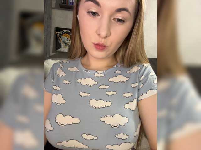 -Dirty-Bitch live cam on BongaCams