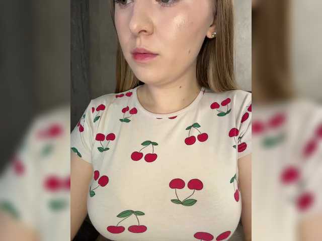 AlinaRay live cam