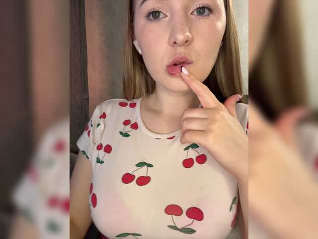 Live трансляция AlinaRay - Runet.cam