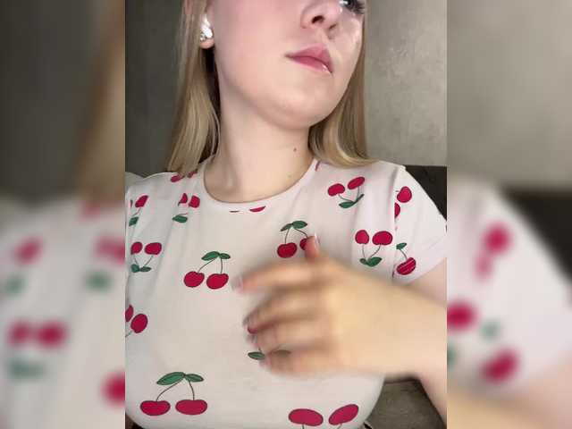 -Dirty-Bitch live cam on BongaCams
