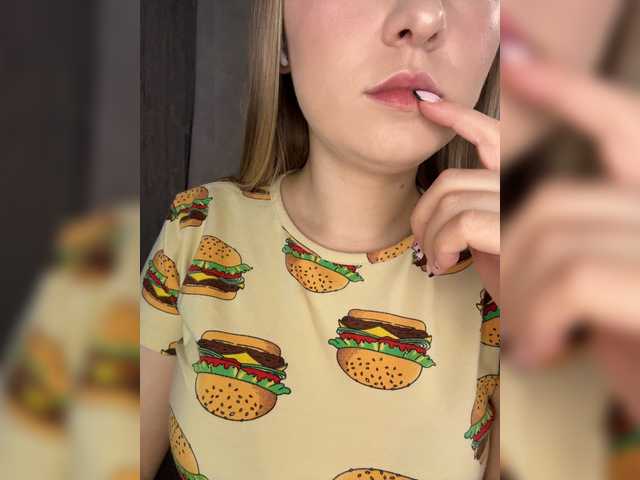 -Dirty-Bitch live cam on BongaCams