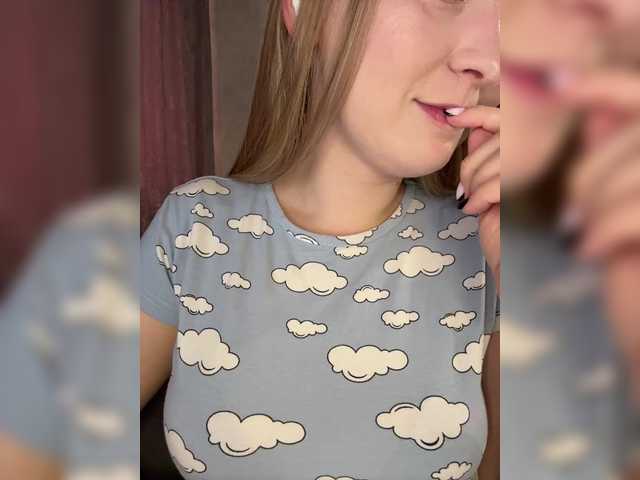 модель -Dirty-Bitch