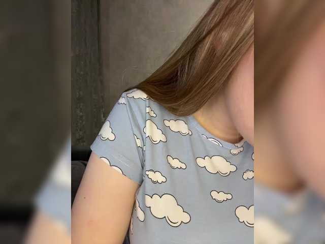 -Dirty-Bitch live cam on BongaCams