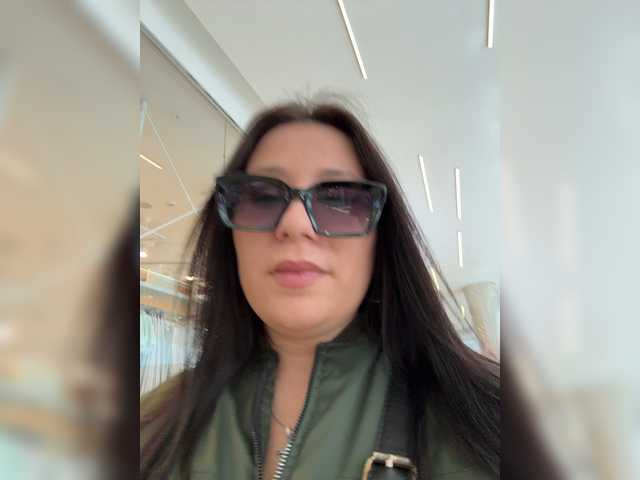  -Dirty-Bitch chat room