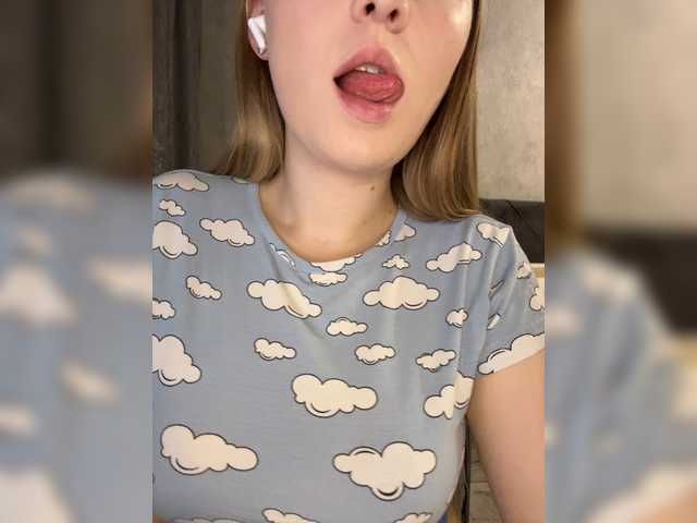 -Dirty-Bitch live webcam show