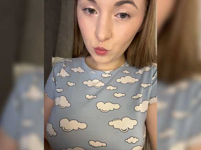-Dirty-Bitch live cam on BongaCams