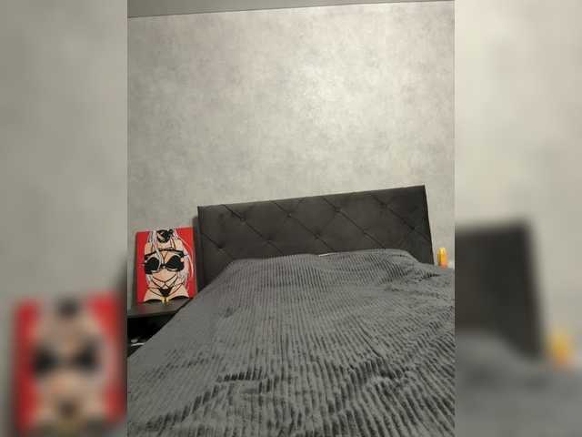 go to chat with AlinaRay