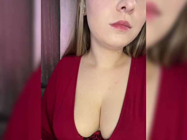 AlinaRay live webcam show