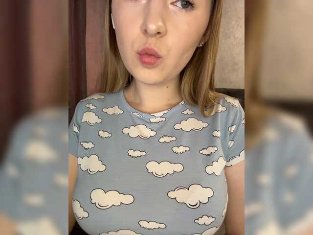 -Dirty-Bitch live webcam show