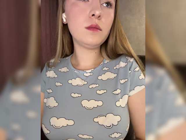 -Dirty-Bitch live cam on BongaCams