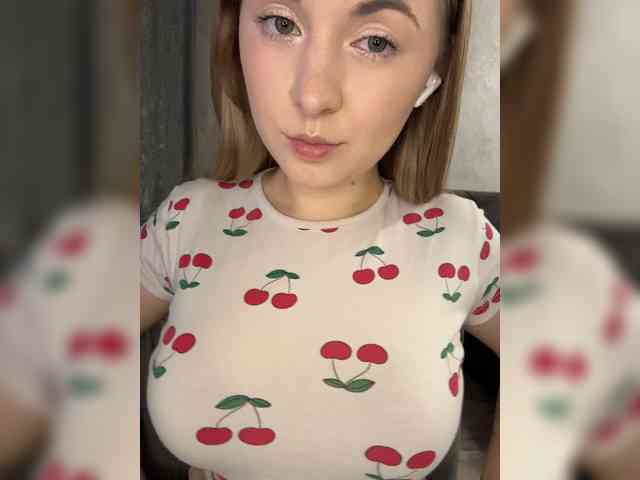 -Dirty-Bitch Sex Cam Show