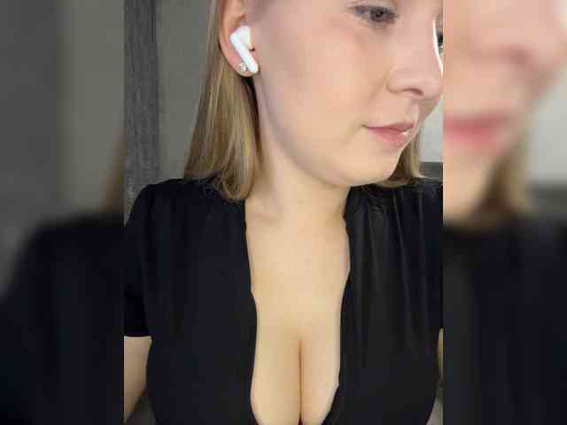 AlinaRay