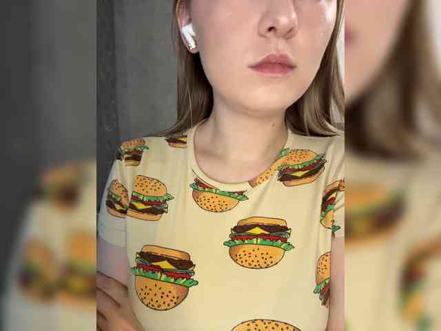 AlinaRay webcam