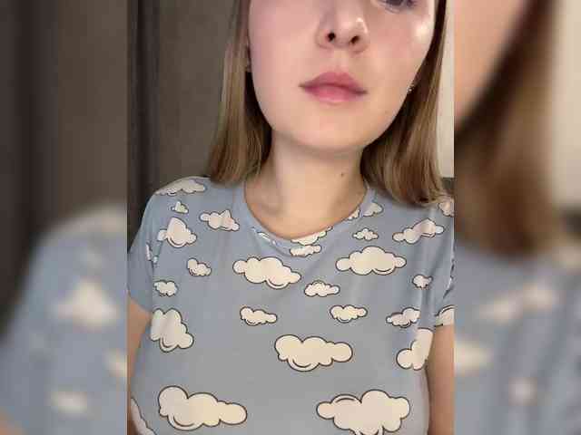 AlinaRay webcam