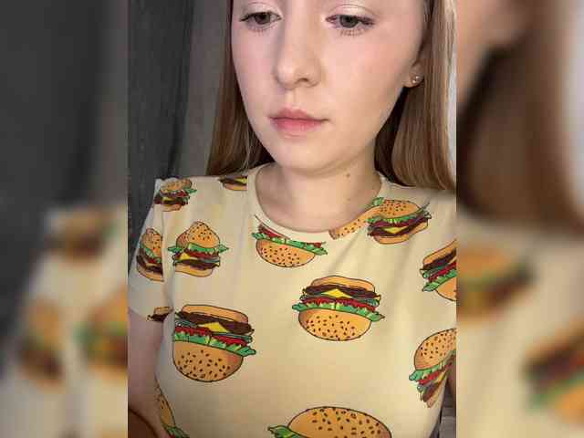 AlinaRay webcam