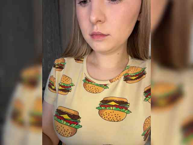 AlinaRay webcam