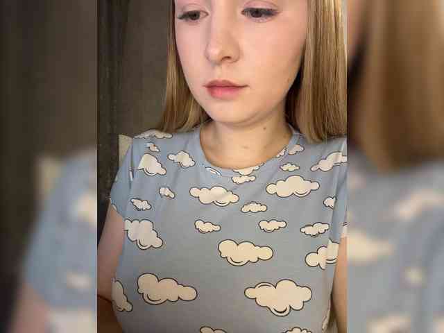 AlinaRay webcam