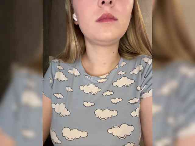 AlinaRay webcam