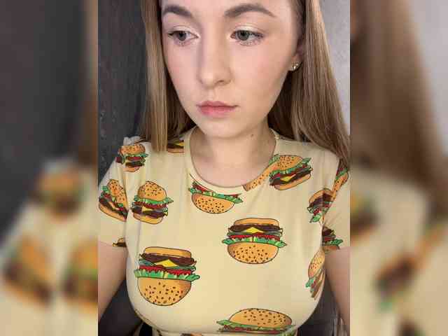 AlinaRay webcam