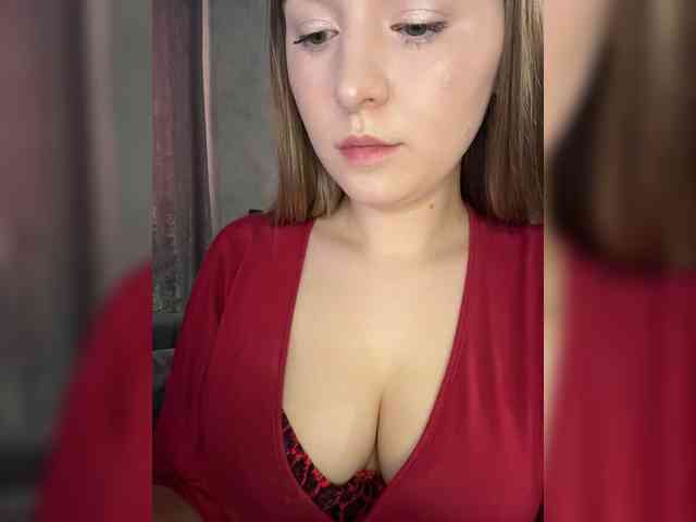 AlinaRay webcam