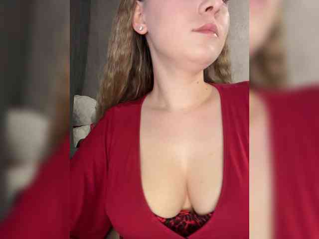 AlinaRay webcam
