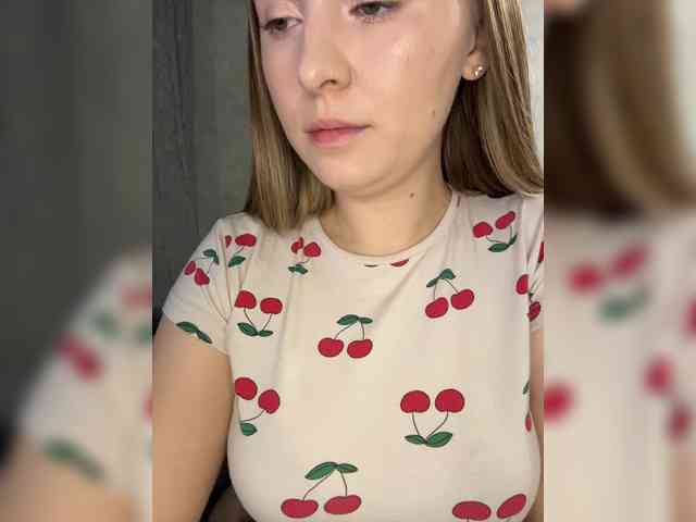 Alinaray's live stream