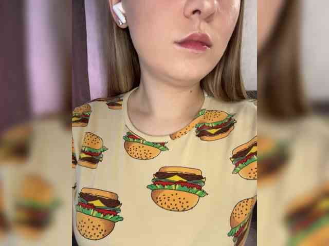 AlinaRay webcam