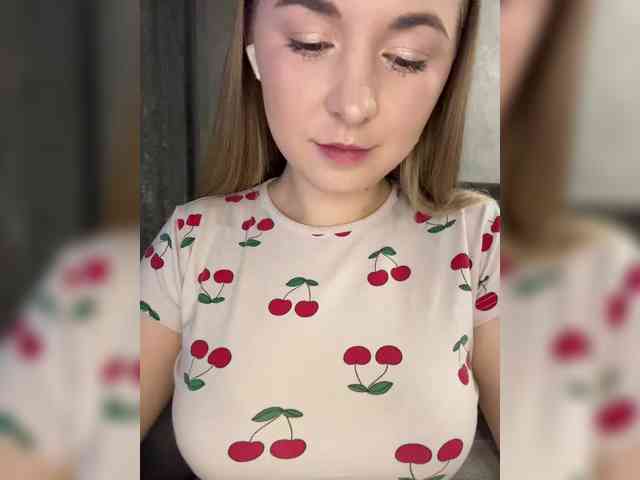 -Dirty-Bitch Sex Cam Show