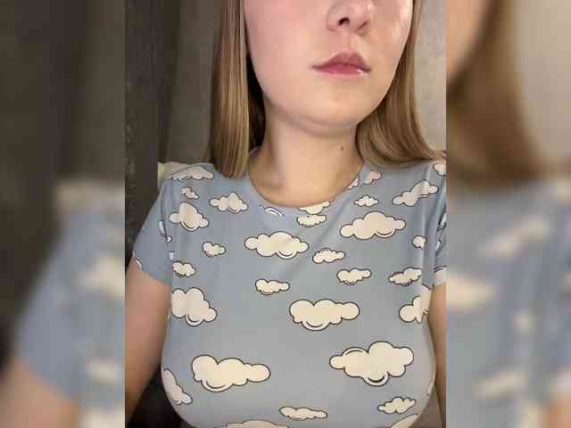 AlinaRay webcam